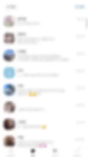 고객 상담 채팅 목록(흐림 처리)